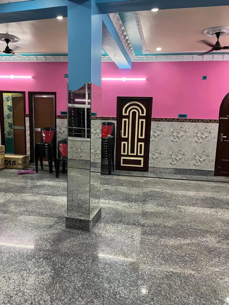 Mayakunja Anusthan Bari