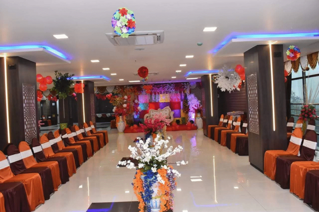 Giriraj Banquet